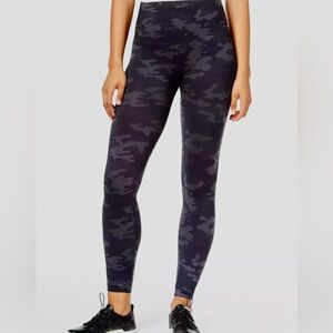 SPANX Classic Black Camo Leggings